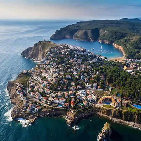 Cala Montgo 33