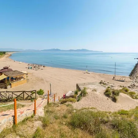 Cala Montgo 33 *