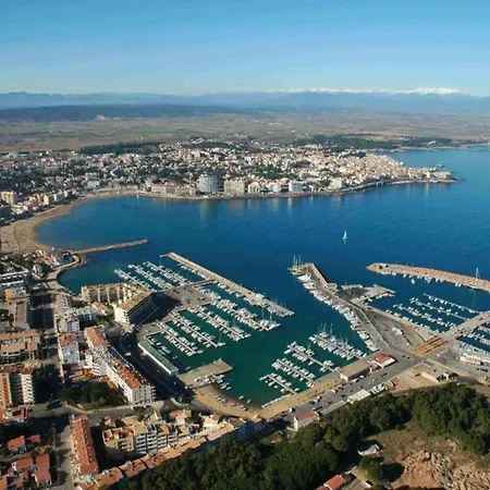 Apartment Cala Montgo 33